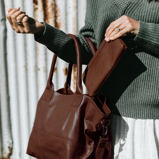 Berlin Cocoa Leather Clutch Wallet