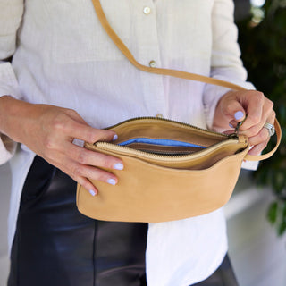 Mini Florence Nude Leather Crossbody Wallet