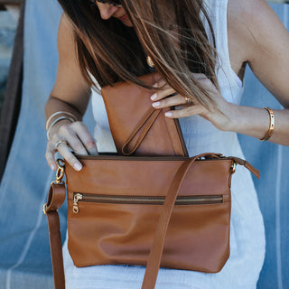 Berlin Caramel Leather Clutch Wallet