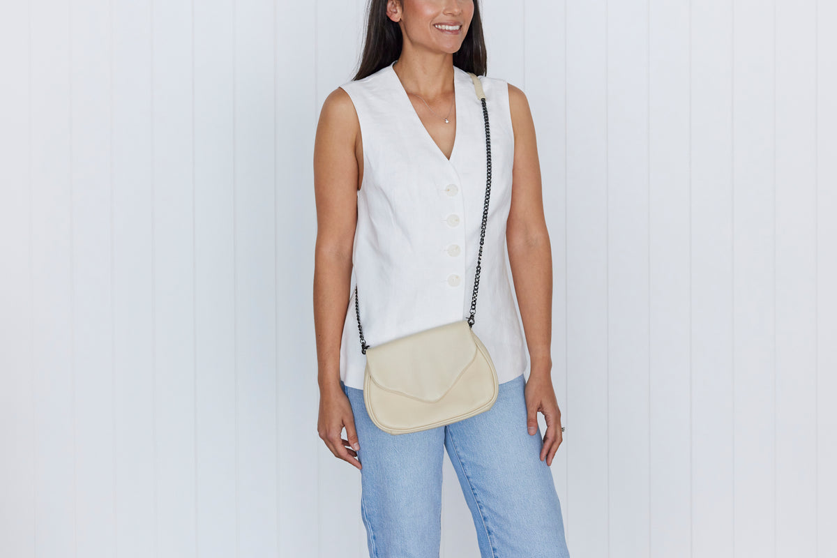 Coco Linen Crossbody Clutch