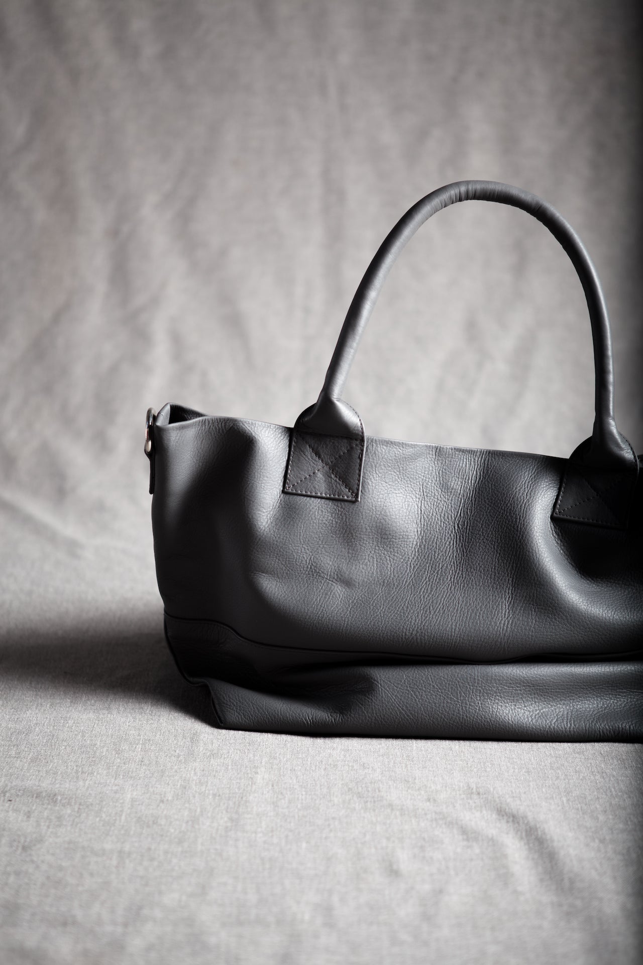 Paris Leather Tote Bag - Grey