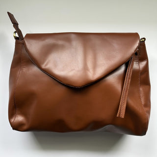 Singapore Cocoa Leather Crossbody